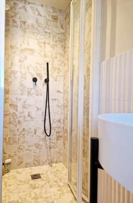 Le Royal Cocoon Carre D'or Appartamento